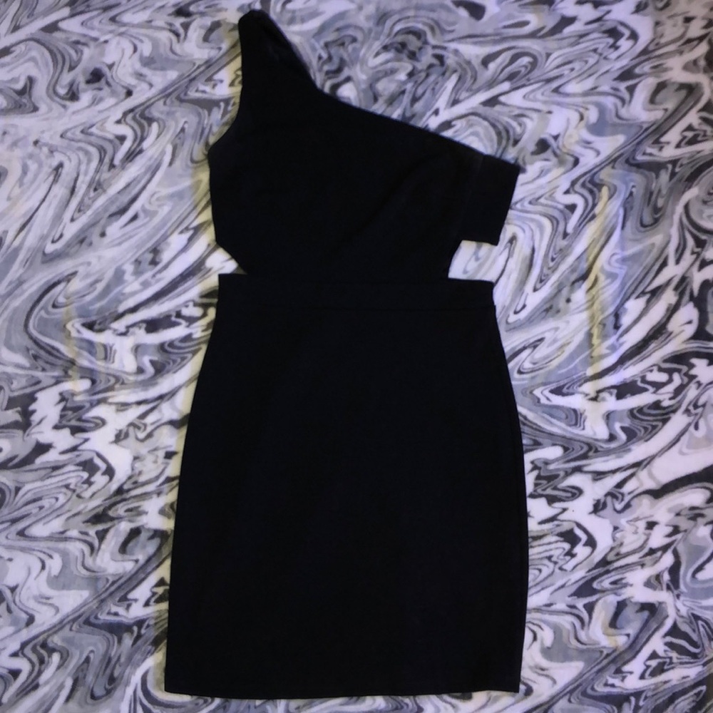Black Dress - Picture 1 of 1